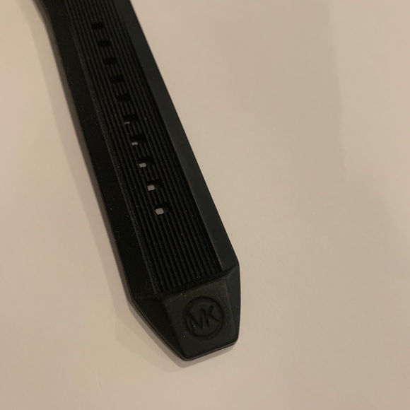 Black Dylan Watch Mk8152 - Picture 4 of 5